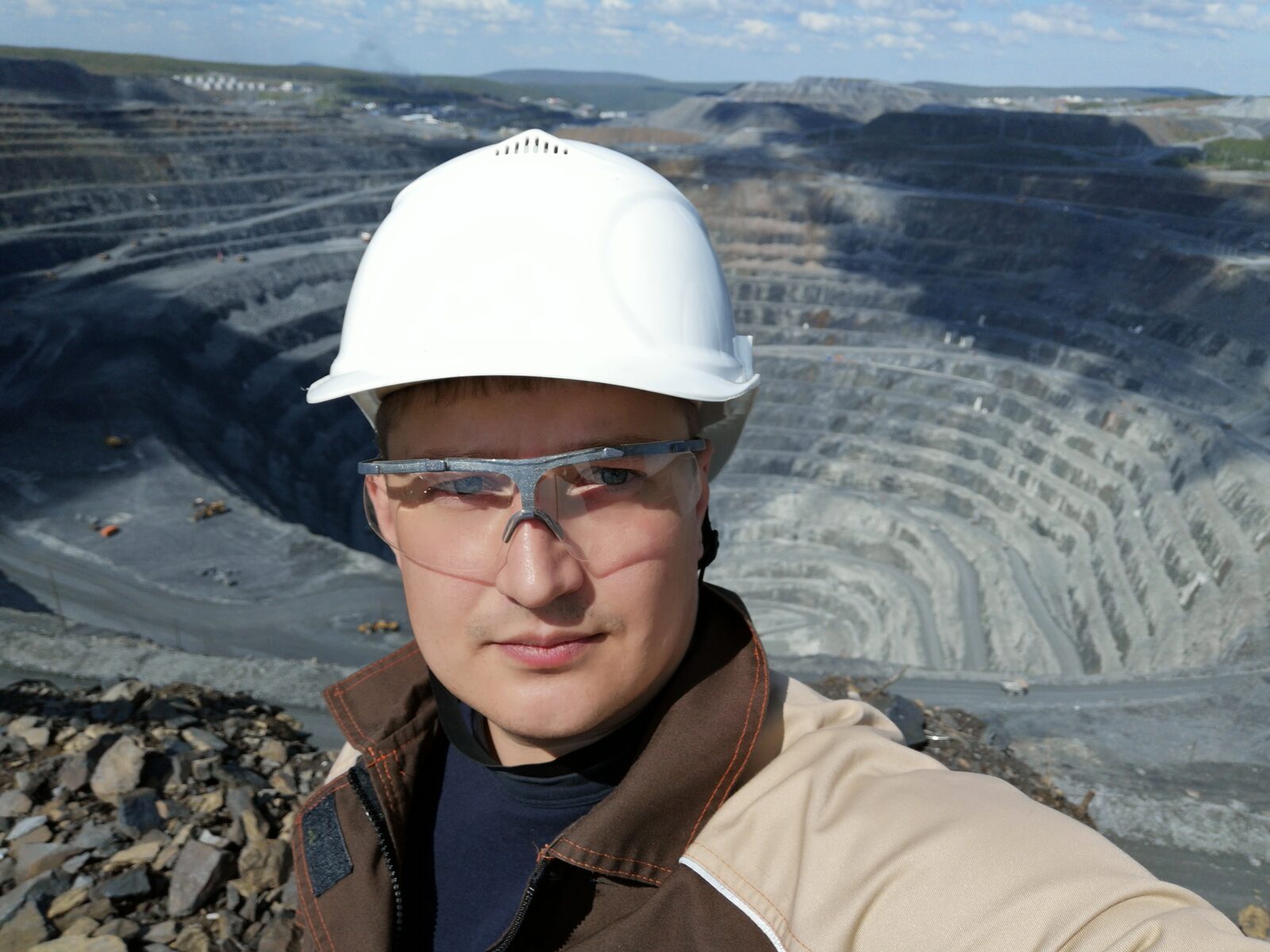 На карьере, 2019